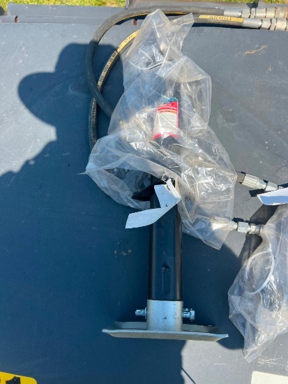 5000LB TRACTOR JACK W/BASE PLATE