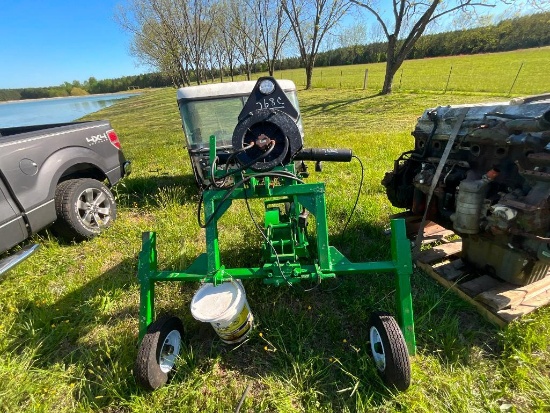 3PT VEGETABLE SEEDER (JOHN DEERE MONO AIR)