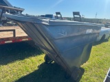 1.5 CU YARD RUBBERMAID DUMP CART
