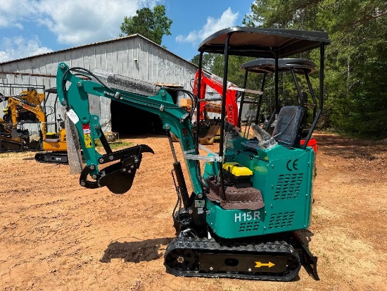 UNUSED AGT H15R MINI EXCAVATOR
