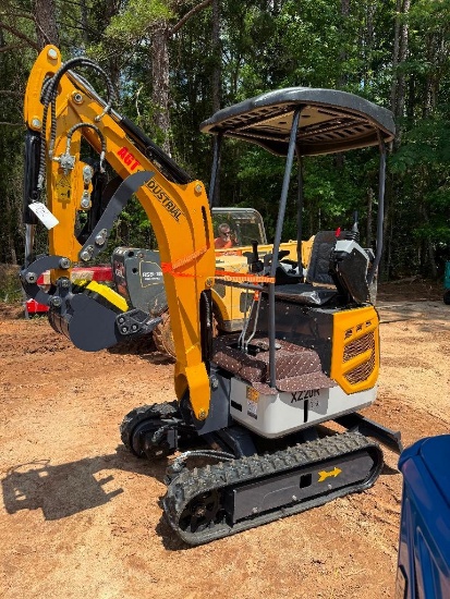 UNUSED AGT XZ20R MINI EXCAVATOR