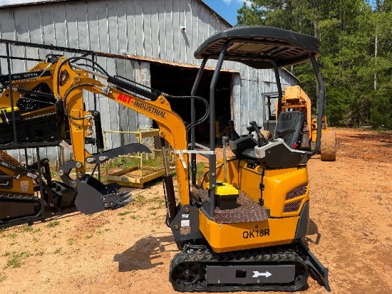 UNUSED AGT QK18R MINI EXCAVATOR