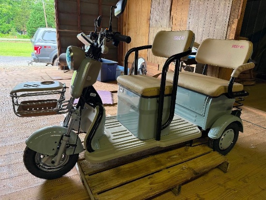 UNUSED IRGC40 3-WHEEL CART (GREEN
