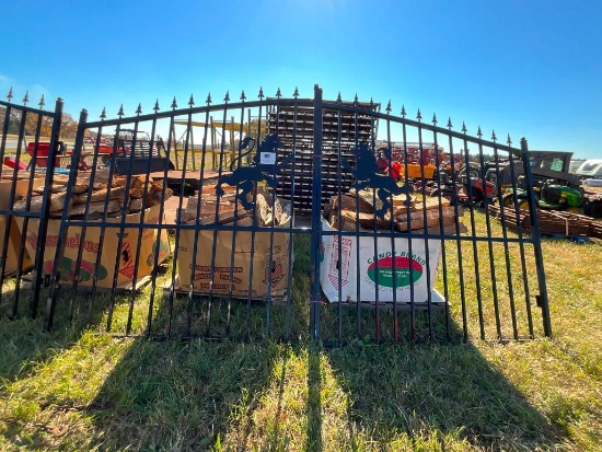 14' DRIVWAY GATE (LION THEME)