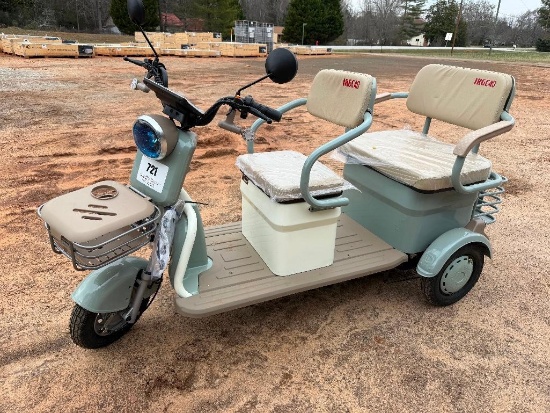 UNUSED IRGC40 3 WHEEL CART (SN-H52ZYF7T1SA017217, 60V, W/ CHARGER)