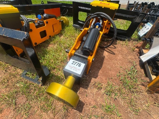 UNUSED FUTURE SKID STEER POST DRIVER