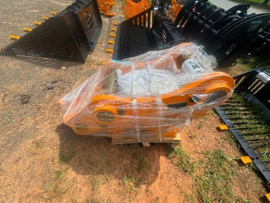 UNUSED FUTURE CAT320 HYDRAULIC QUICK COUPLER