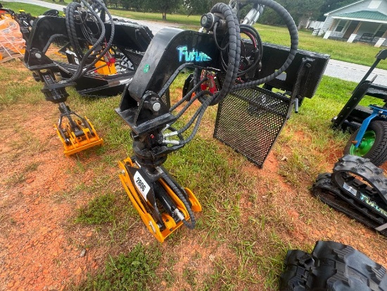 UNUSED FUTURE MINI SKID STEER ROTATING GRIPPER