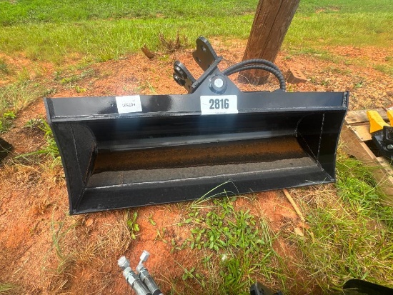 Unused Future Tilting Mini Excavator Bucket