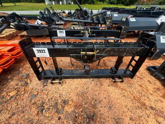 UNUSED WOLVERINE 3 PT FORK MAST / BALE SPEAR / (NO SPEARS) HITCH RECEIVER ATTACHMENT