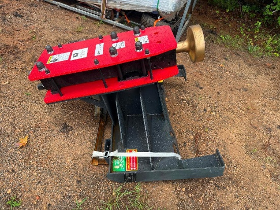 UNUSED RAYTREE SKID STEER POST POUNDER ATTACHMENT (MODEL RMPP680, **NO GAS TANK**)