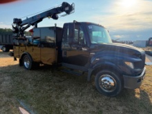 2013 INTERNATIONAL CRANE BODY TRUCK (AT, MAXX