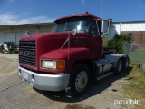 2000 Mack CH613 Road Tractor