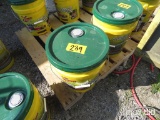 One 5-Gallon Bucket of Xtreme Hydraulic Fluid