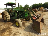 John Deere 2940 Farm Tractor