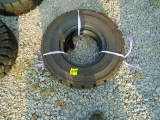 One Deestone 700x12 Tire