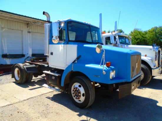 Volvo Road Tractor