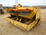 Puckett Mfg. Model #560 Asphalt Paver