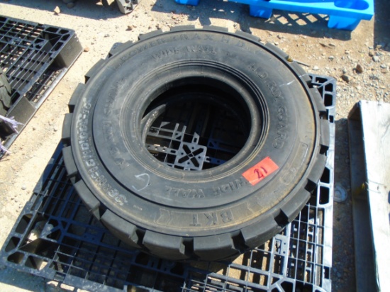 One 36x11-15/10.00L-15 Wide Wall Tire