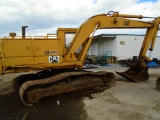 CAT 225 Excavator