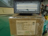 One ecoPower LED Light