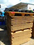 Wood/Pressboard Pallets