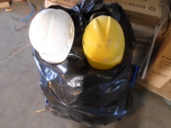 Quantity of Hard Hats