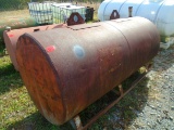 800-Gallon Steel Tank