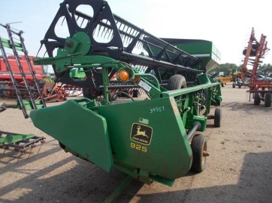 John Deere 925