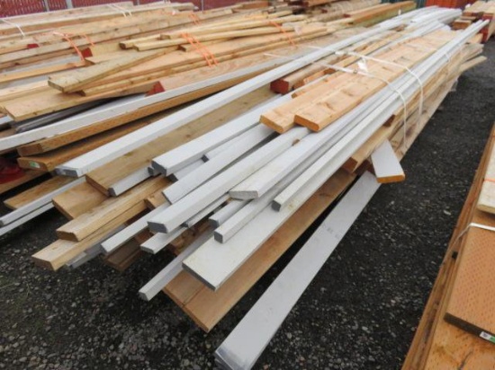 LOT OF ASSORTED LUMBER