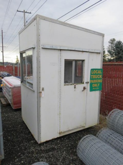 GUARD SHACK W/(4) WINDOWS