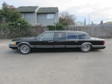 1992 LINCOLN TOWN CAR LIMO