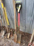 (4) NARROW HEAD SHOVELS