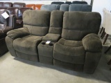 DUAL END CLINER LOVE SEAT WITH CONSOLE COLOR BELUGA, MICROFIBER