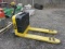 YALE MPB040 ELECTRIC PALLET JACK