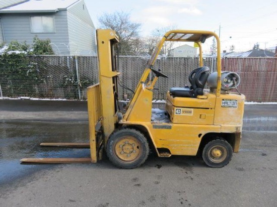 CATERPILLAR V50B FORKLIFT