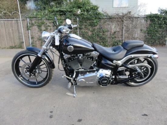 2014 HARLEY DAVIDSON BREAKOUT FXSB 103 MOTORCYCLE
