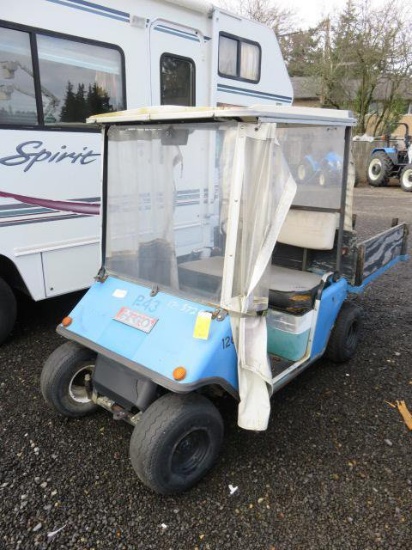 E-Z-GO GAS POWERED CART