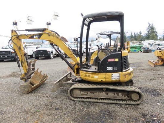 CATERPILLAR 303CR EXCAVATOR