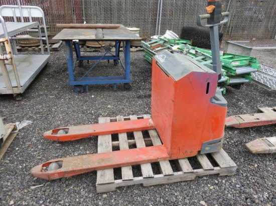 LINDE 6U20 ELECTRIC PALLET JACK