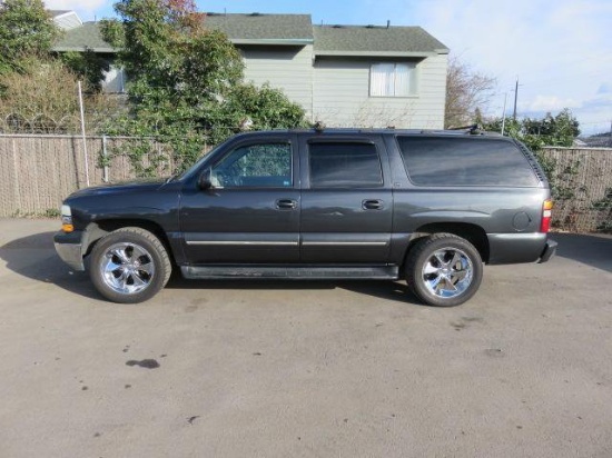 2003 CHEVROLET SUBURBAN