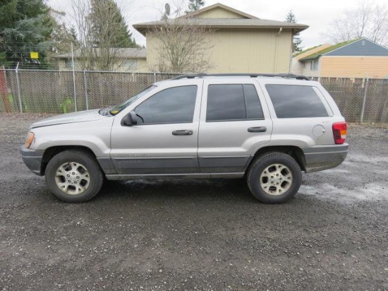 2001 JEEP GRAND CHEROKEE LAREDO