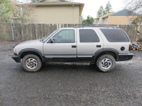2001 CHEVROLET BLAZER