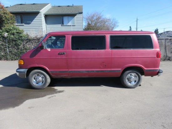 2000 DODGE RAM 2500 PASSENGER VAN