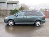 2005 TOYOTA SIENNA XLE