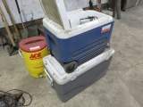 LOT 2 WATER COOLERS, 2 CHEST COOLERS AND ELECTRIC MEAT SLICER