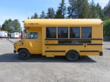 1995 CHEVROLET 30 6 PASSENGER BUS *TITLE DELAY