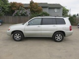 2004 TOYOTA HIGHLANDER *BRANDED TITLE - TOTALED RECONSTRUCTED