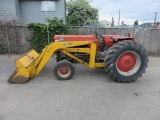 MASSEY-FERGUSON 165 TRACTOR W/FRONT LOADER