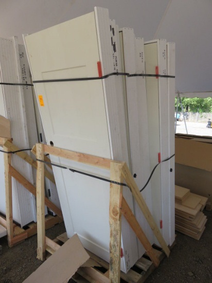 PALLET OF (8) ASSORTED SIZE INTERIOR DOORS AND FRAMES